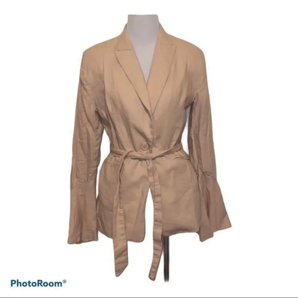 Free people women’s‎ small flared sleeved linen blazer